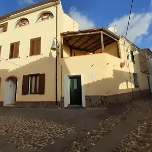 Casa Ombrina Privatunterkunft Orosei